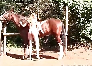 Horny horse fucking a diminutive first-timer